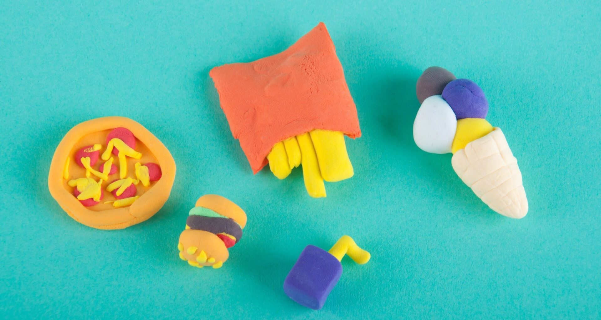 Study: Higher consumption of ultra-processed foods is associated with disordered eating symptoms and low-quality diet in adults with obesity. Image Credit: Inna Tarnavska / Shutterstock