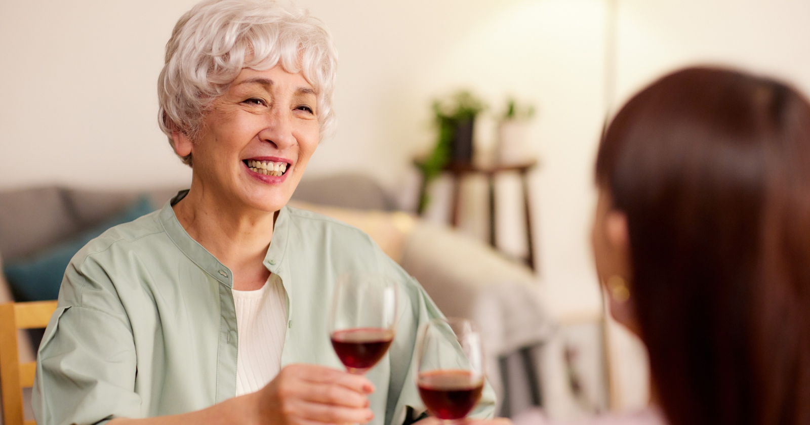 Psychology says the reason French and Japanese women age more gracefully than American women isn't genetics or healthcare—it's one cultural habit around food that American women almost never practice