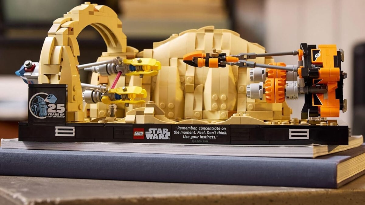 After the Millennium Falcon Deal, the Star Wars Podrace Diorama Hits Its Lowest Price