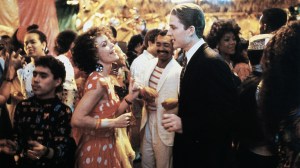 MARRIED TO THE MOB, center from left: Michelle Pfeiffer, Matthew Modine, 1988, © Orion/courtesy Everett Collection