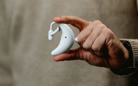 What happened when I tried the Sona AI-powered vagus nerve stimulator