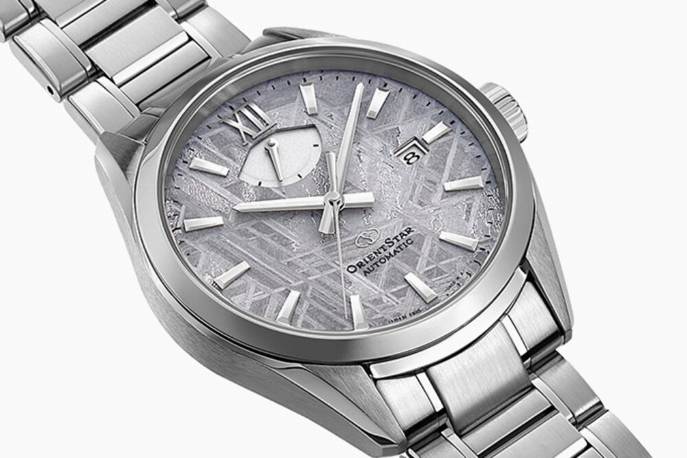 Orient Star M34 F8 Date Meteorite 75th Anniversary 1