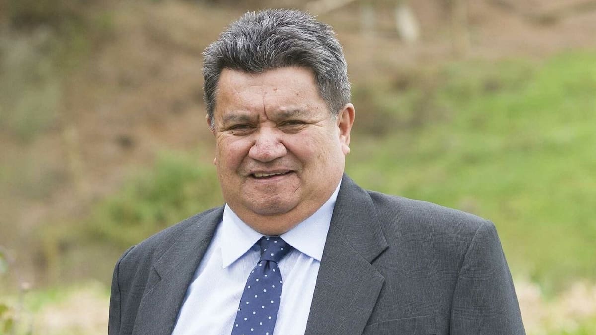 South Waikato council walkout after mayor challenged on camera ban by councillors