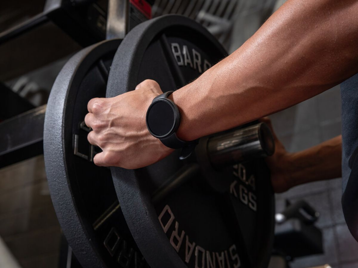 Affordable new Reebok Stride smartwatch with GPS feature launches