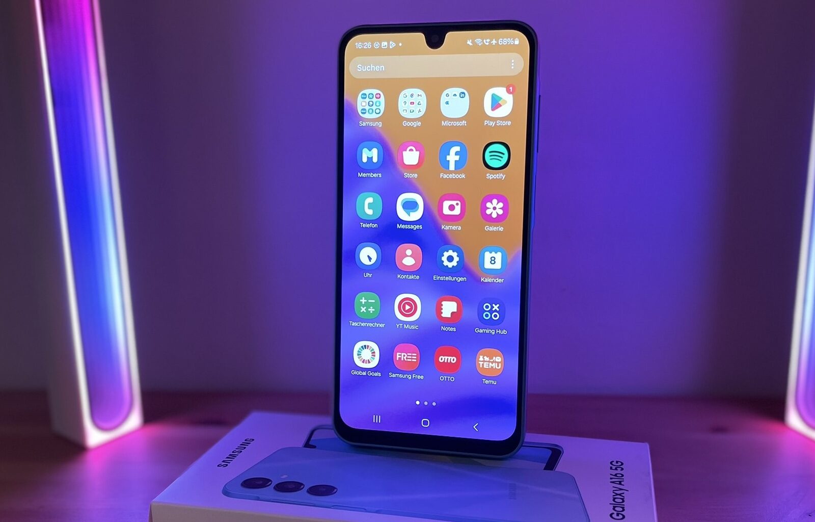 Samsung stays No.1 in Europe while Apple surges to record 27% smartphone market share