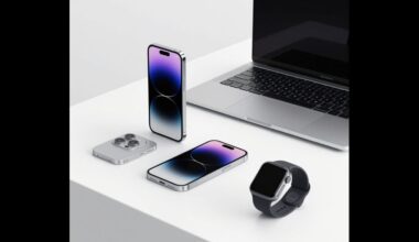 Apple Stock AAPL Faces Bearish Turn Amid Tech Delays, Spending and Regulatory Noise