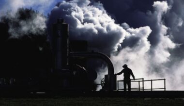 Contact CEO Fuge says $525m capital raise proof of commitment to renewable energy buildout