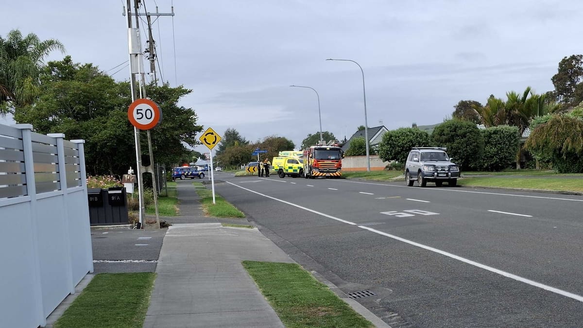 Cyclist seriously injured after a crash in Napier, cordons in place
