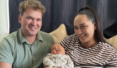 Whanganui newborn tips scales at 15lb