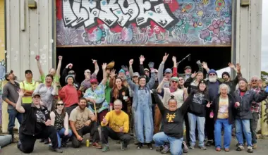 The Kinetic Sculpture Lab Has Moved Into Its New Home Thanks to Efforts of More Than 200 Volunteers | Lost Coast Outpost