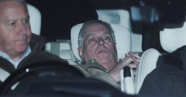 Photographer describes capturing viral Andrew photo