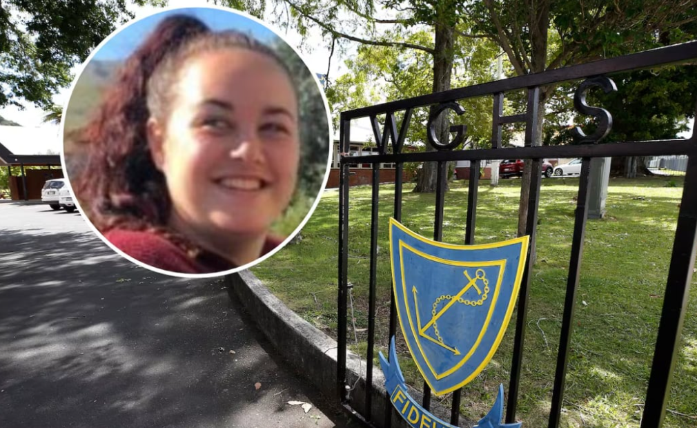 Teacher loses registration after sex relationship with student