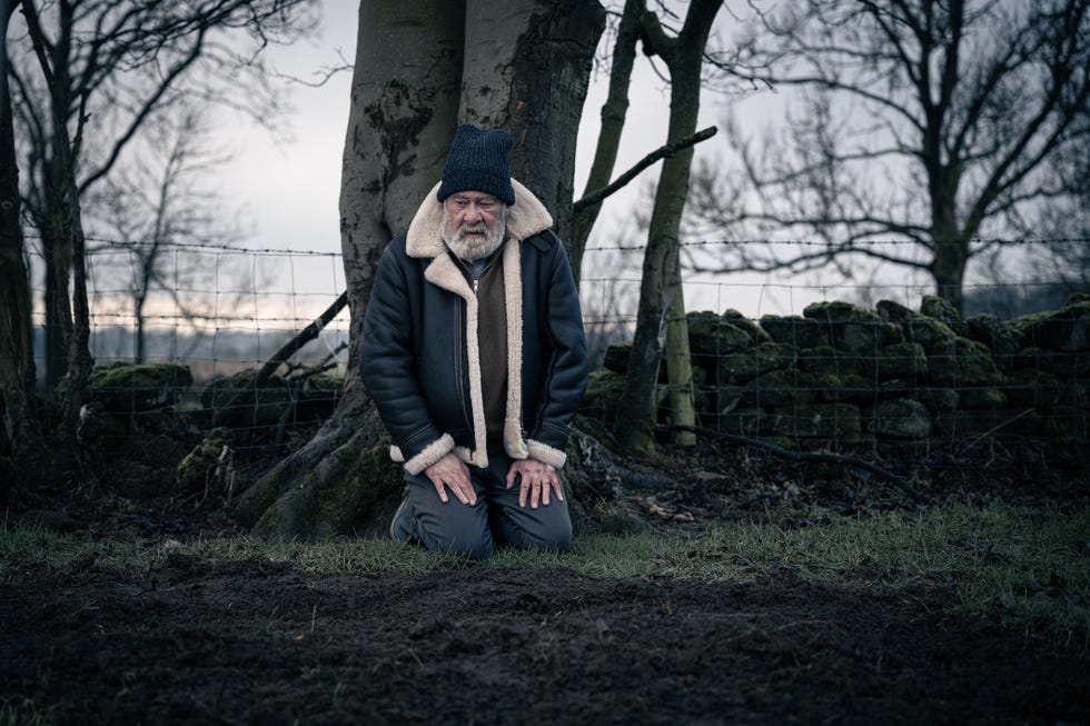 bear wolf, emmerdale