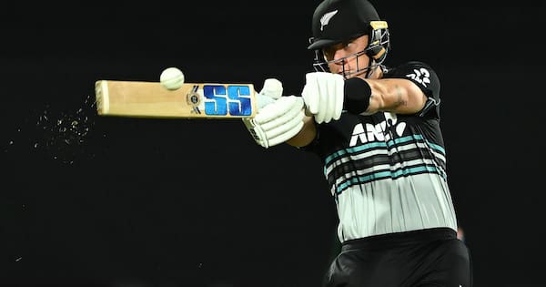 Allen hits quick 80 as Black Caps fall to India in final T20