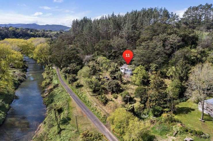 A run-down 1900s cottage on Waitawheta Road, in Waikino, was snapped up by someone who plans to bring it back to life. Photo / Supplied