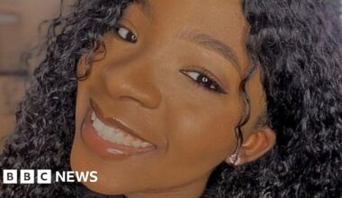 Ifunanya Nwangene: Aspiring Nigerian singer dies after snakebite in Abuja - BBC