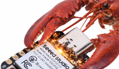 AI Assistant Uses ESP32 | Hackaday