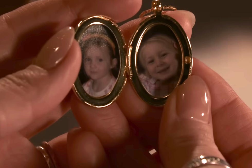 jodie's locket on coronation street