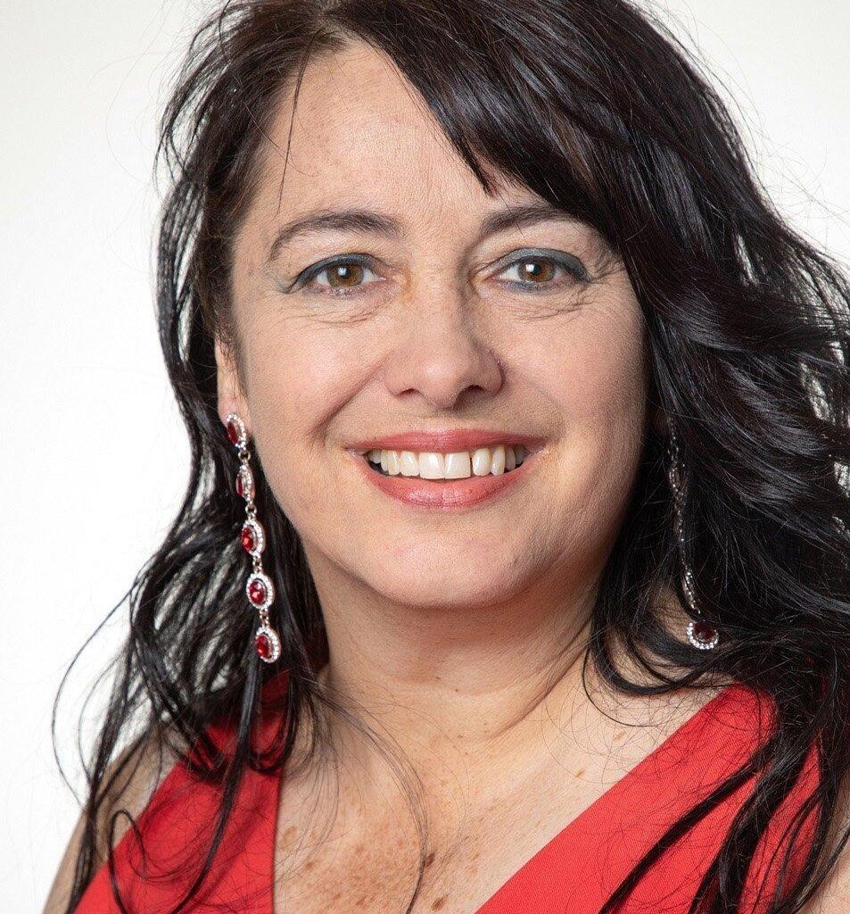 'Ready to roll up my sleeves': Carmen Houlahan announces by-election bid