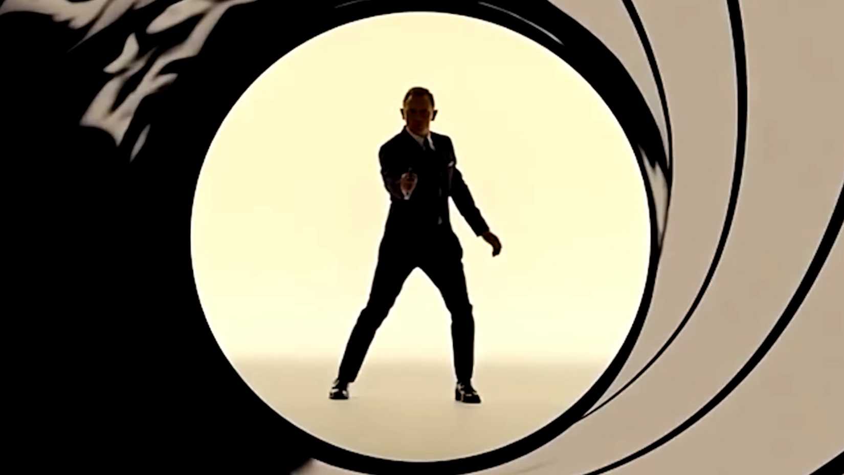 Daniel Craig as James Bond in the Spectre gun barrel sequence