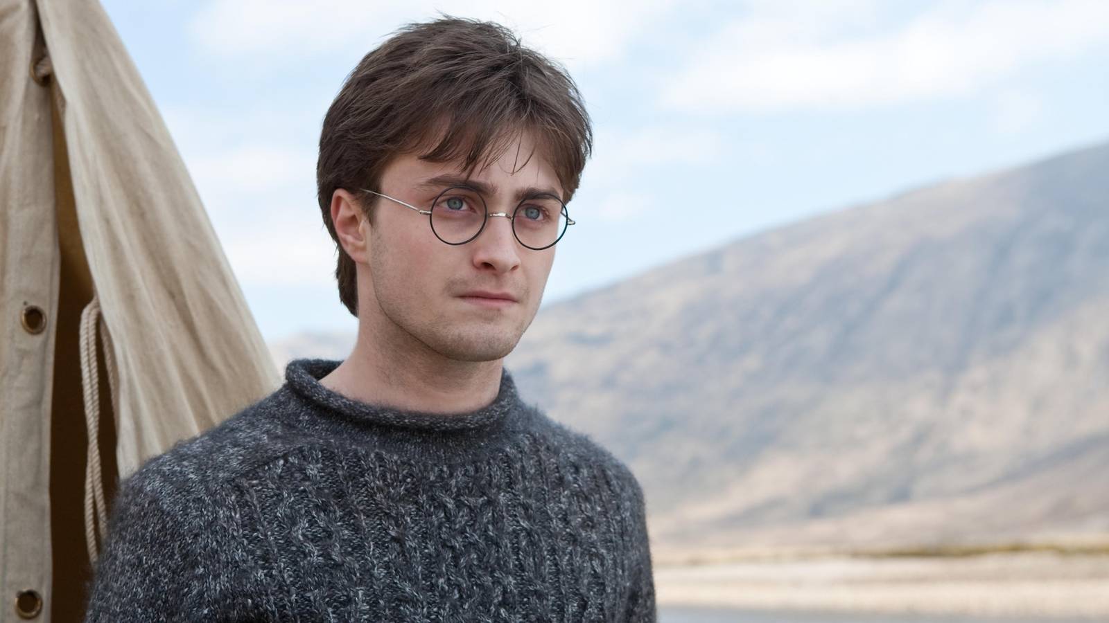 Daniel Radcliffe Speaks on Michael Gambon's Wild Antics on 'Harry Potter' Set