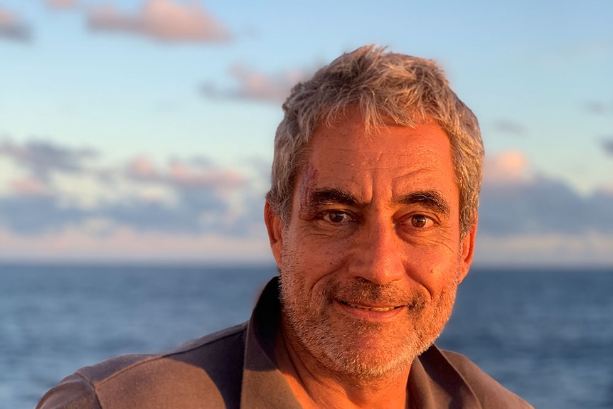 a portrait photo of Eric Clua.