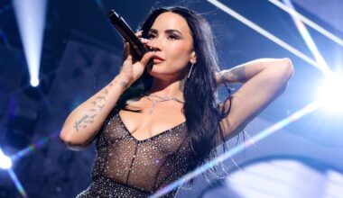 Demi Lovato Cancels Five Shows Ahead of 'It's Not That Deep' Tour