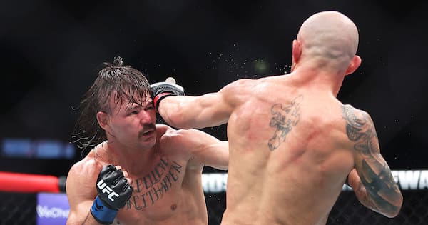 Alexander Volkanovski dominates Diego Lopes in unanimous win