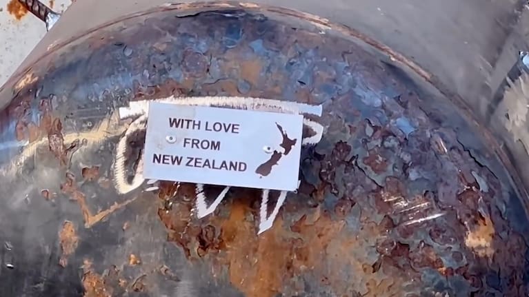  Donations have allowed the charity's volunteers to distribute 7000 stoves and water boilers.