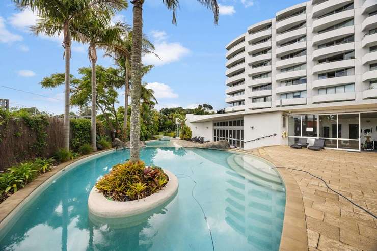 A two-bedroom, two-bathroom penthouse in the Mirage, in Auckland’s Parnell, attracted three bidders at auction on Thursday. Photo / Supplied