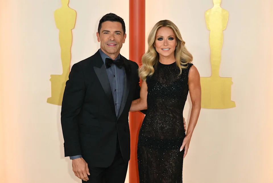 Mark Consuelos and Kelly Ripa attend the 95th Annual Academy Awards on March 12, 2023.