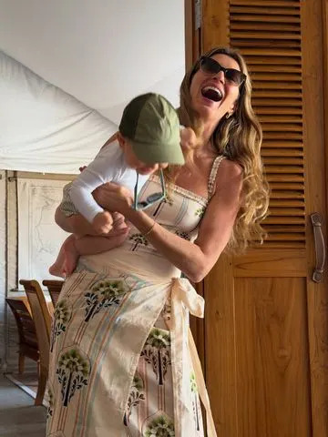 Gisele Bündchen and her son. Gisele Bündchen / Instagram