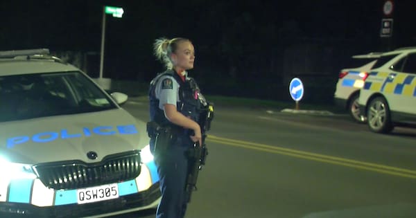 Man hands himself in after alleged shooting in Auckland's Manurewa