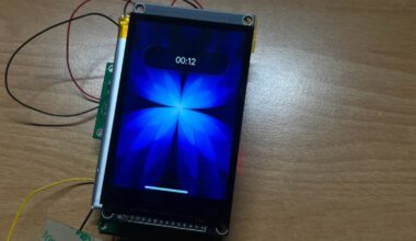 Someone made a 4G ESP32 smartphone, and it's as impressive as it sounds