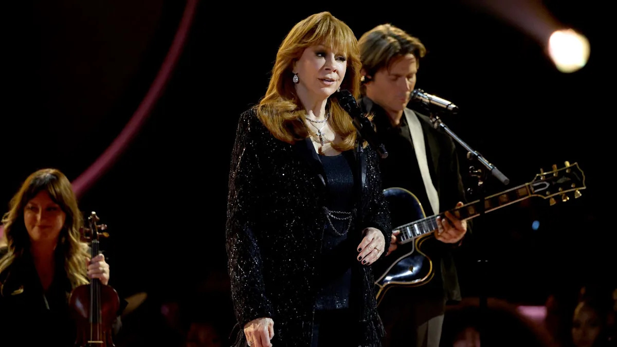 Reba McEntire Honors Late Stepson Brandon Blackstock During Grammys In Memoriam