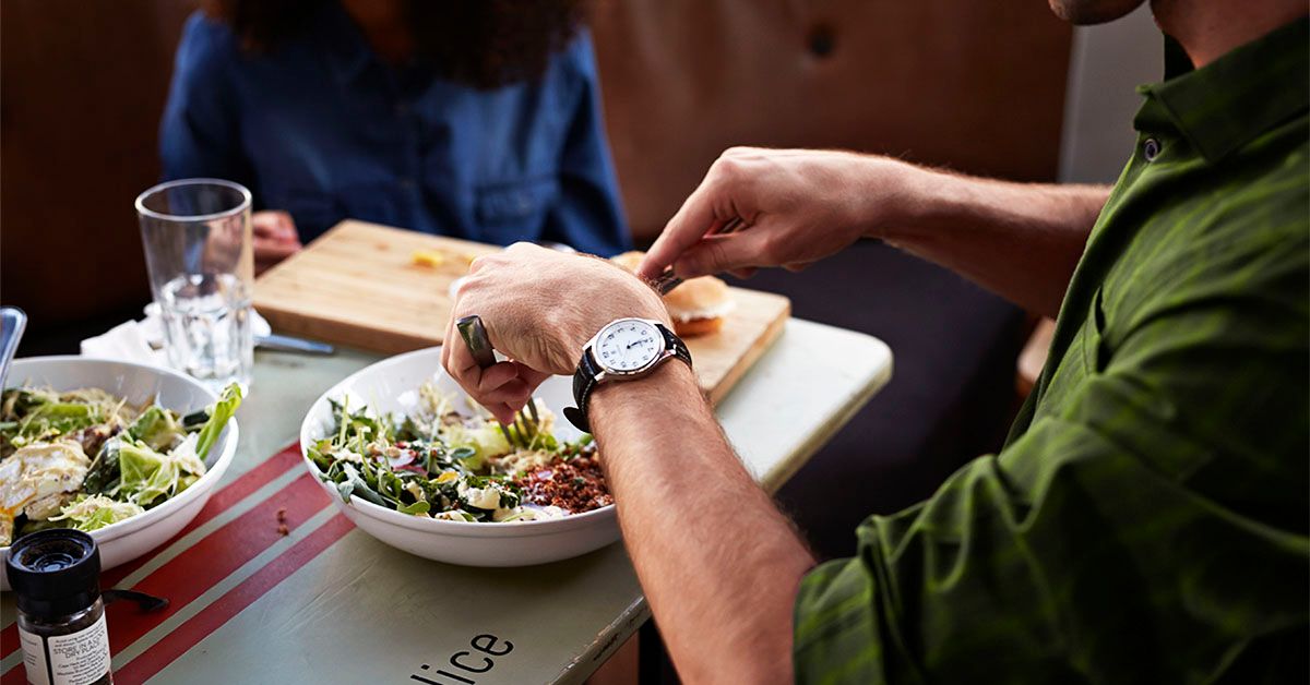 8-hour time-restricted eating may reduce symptoms