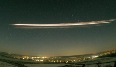 SpaceX rocket left behind a plume of chemical pollution as it burnt up in the atmosphere