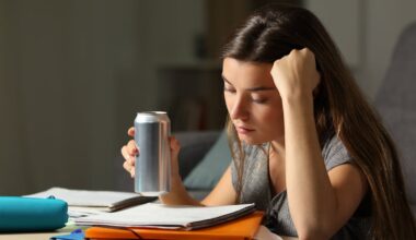 Anxiety in teenagers linked to sugary drinks – new research
