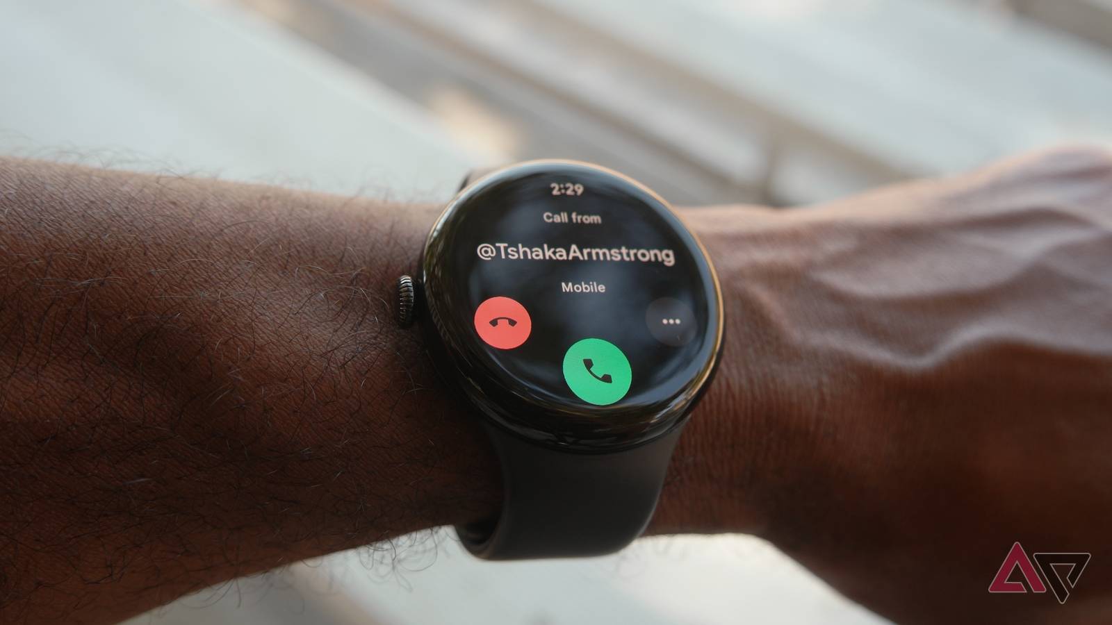 Incoming calls on Wear OS may soon get a glow-up