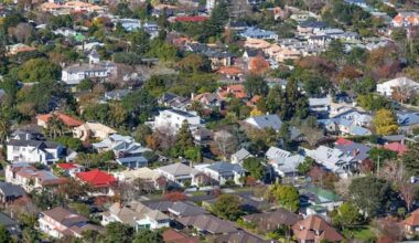 Housing market enters 2026 with mixed signals, buyers tread carefully