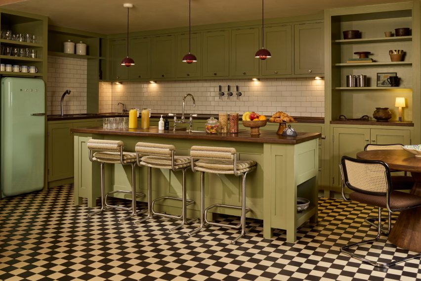 Green kitchen in London hotel