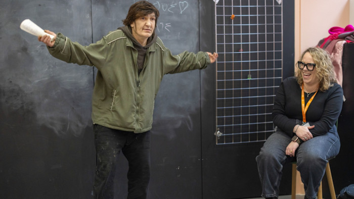 the NHS trial turning patients into stand-ups