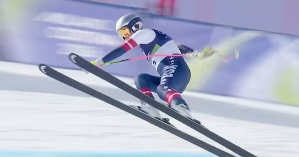Lindsey Vonn breaks leg in downhill crash at Winter Olympics