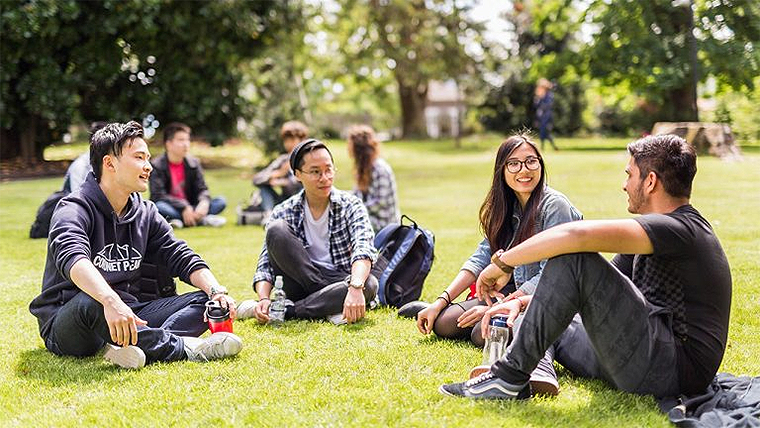Overseas student numbers at record high for time of year