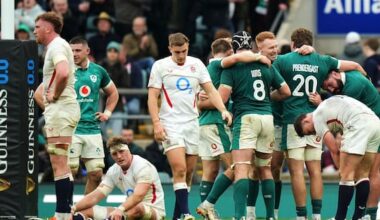 Ireland demolish England to keep Six Nations hopes alive