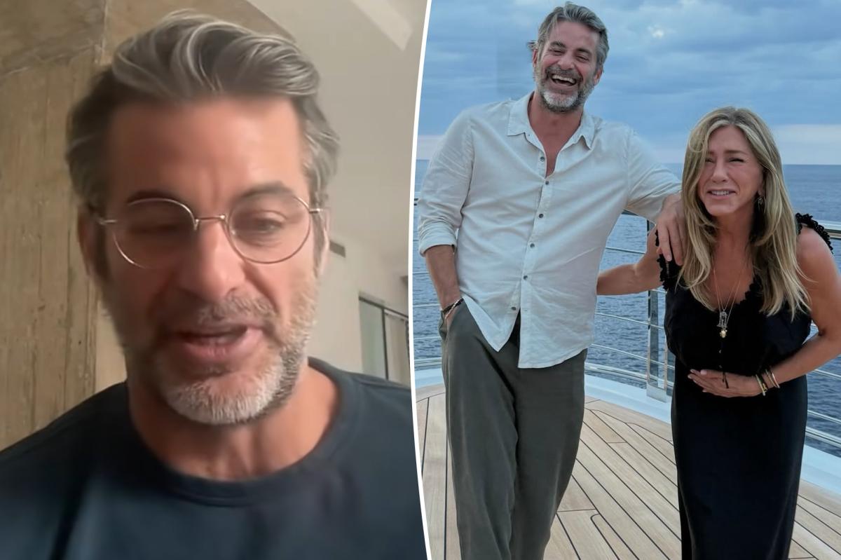 Jennifer Aniston's boyfriend Jim Curtis details how they navigate relationship 'flare-ups'