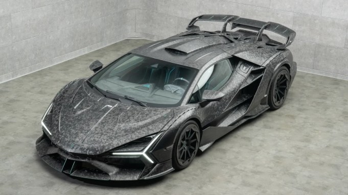 Mansory Just Unveiled a Bonkers New Lamborghini Revuelto Restomod