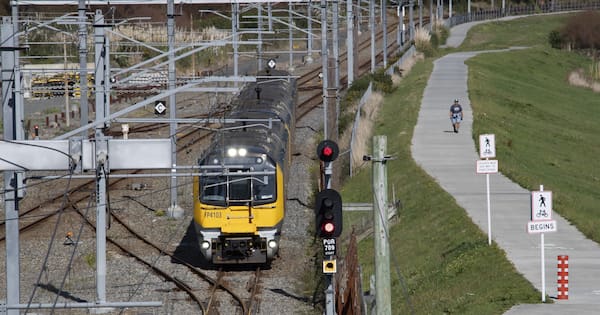 Metlink pulls 11 trains out of service as parts supplier collapses