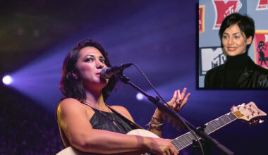 Michelle Branch and Natalie Imbruglia