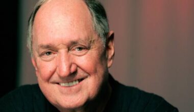 Neil Sedaka, singer-songwriter behind dozens of hits, dies at age 86